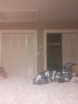 Snapshot of Gearsuit chatting on 02-15-26, 06:04 Gearsuit online show from 02-15-26, 06:04