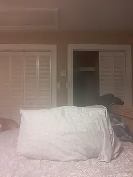 Snapshot of Gearsuit chatting on 03-09-26, 02:59 Gearsuit online show from 03-09-26, 02:59