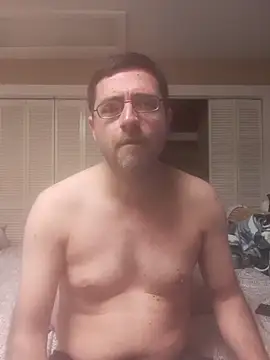 Snapshot of Gearsuit chatting on 03-15-26, 09:26 Gearsuit online show from 03-15-26, 09:26