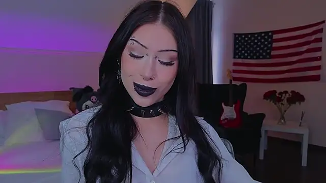 Snapshot of venomeowww__ chatting on 02-06-26, 04:50 venomeowww online show from 02-06-26, 04:50