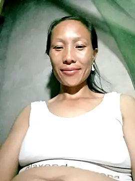 Lisa pusy online show from 09-21-25, 12:51