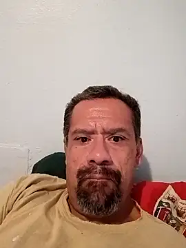 Snapshot of curiousonlooker10 chatting on 10-14-25, 06:52 curiousonlooker10 online show from 10-14-25, 06:52