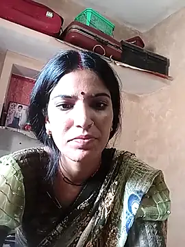Snapshot of Riya_jaan12 chatting on 10-05-25, 05:50 Riya jaan12 online show from 10-05-25, 05:50