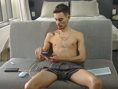 Snapshot of Oheitorofc chatting on 10-14-25, 01:34 Oheitorofc online show from 10-14-25, 01:34