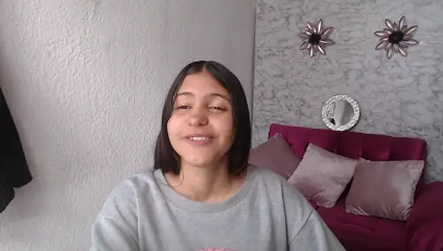 Snapshot of Evagirl69 chatting on 01-15-26, 06:33 Evagirl69 online show from 01-15-26, 06:33