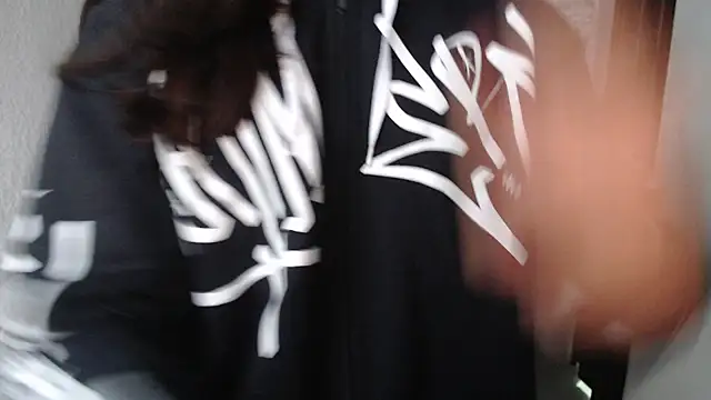 Snapshot of Evagirl69 chatting on 02-24-26, 12:25 Evagirl69 online show from 02-24-26, 12:25