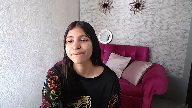 Snapshot of Evagirl69 chatting on 02-26-26, 12:26 Evagirl69 online show from 02-26-26, 12:26