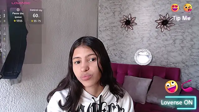 Evagirl69 online show from 08-03-26, 12:21