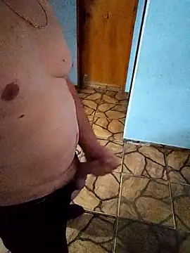 Snapshot of branquinho3 chatting on 10-22-25, 03:23 branquinho3 online show from 10-22-25, 03:23