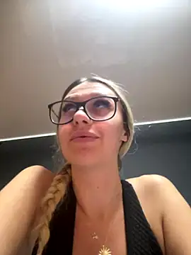 DivineDesireDuo online show from 11-01-25, 10:56