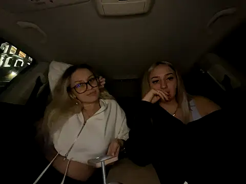 DivineDesireDuo online show from 11-25-25, 08:09