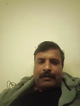 vardh033 online show from 10-29-25, 02:41