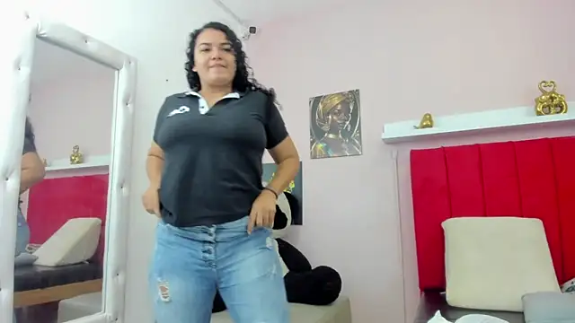 Adrianasex 69x online show from 05-23-26, 01:33