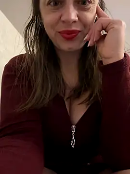 ladywithbigass online show from 11-19-25, 05:51