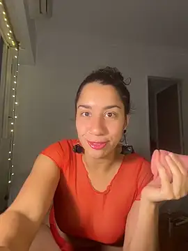Snapshot of Souphicherry chatting on 05-06-26, 01:25 Souphicherry online show from 05-06-26, 01:25