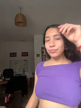 Snapshot of Souphicherry chatting on 05-27-26, 07:33 Souphicherry online show from 05-27-26, 07:33