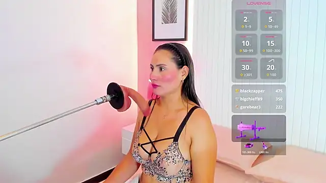 Snapshot of lauren_stone_ chatting on 10-22-25, 07:35 lauren stone online show from 10-22-25, 07:35