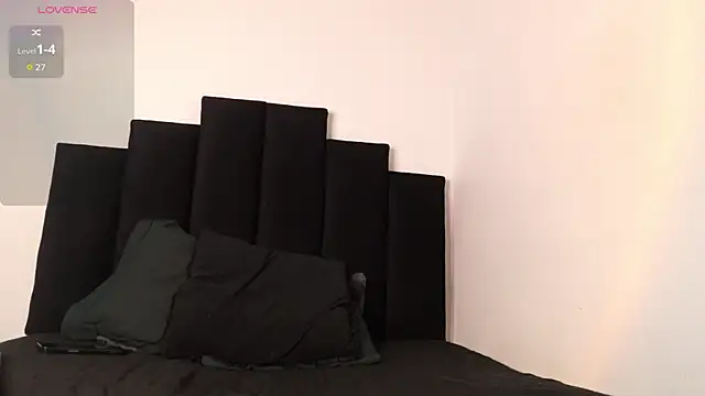 alexmark  online show from 12-17-25, 07:31