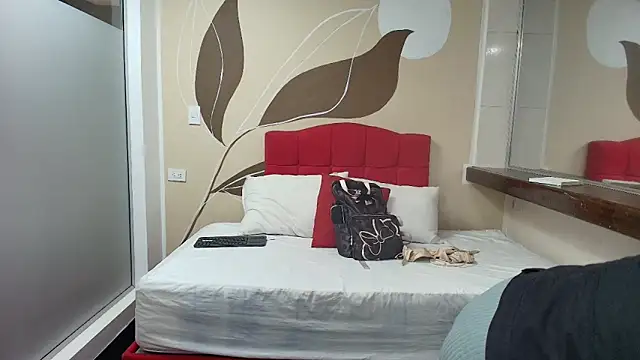 SexyRachel  online show from 09-22-25, 11:45