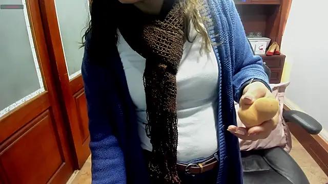 SexyRachel  online show from 11-07-25, 12:05