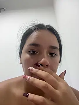 Luciaparker03 online show from 07-21-26, 01:19