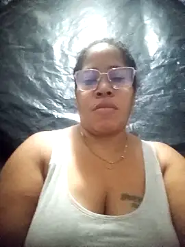 Snapshot of Big_ass_submissive chatting on 12-18-25, 03:56 Big ass submissive online show from 12-18-25, 03:56