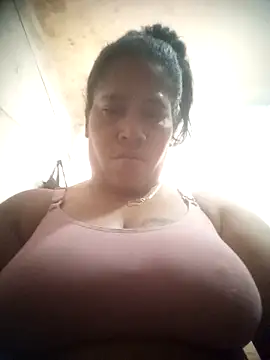 Snapshot of Big_ass_submissive chatting on 12-18-25, 04:02 Big ass submissive online show from 12-18-25, 04:02