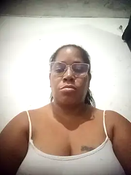 Snapshot of Big_ass_submissive chatting on 03-03-26, 01:12 Big ass submissive online show from 03-03-26, 01:12