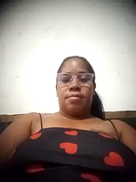 Snapshot of Big_ass_submissive chatting on 03-05-26, 03:13 Big ass submissive online show from 03-05-26, 03:13