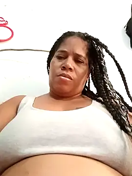 Big ass submissive online show from 04-22-26, 01:45