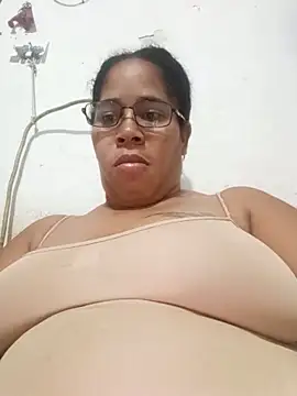 Big ass submissive online show from 06-06-26, 03:22