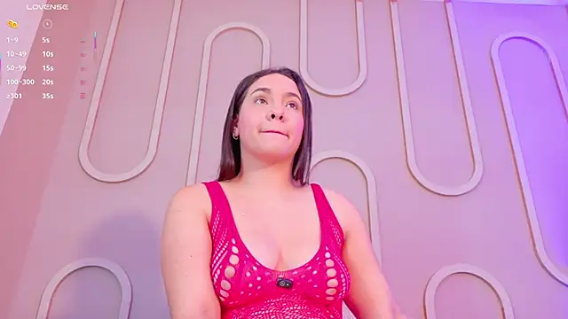 Snapshot of _miss_mia chatting on 07-16-26, 12:00 miss mia online show from 07-16-26, 12:00