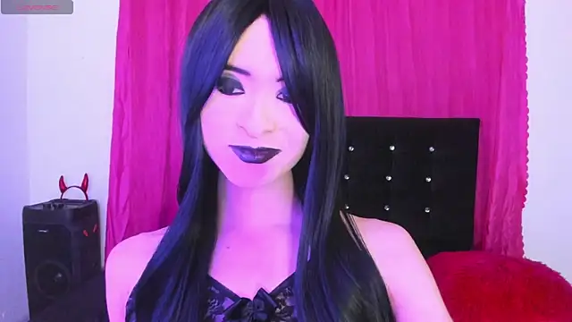 Snapshot of cutenaked_8 chatting on 06-29-26, 12:06 cutenaked 8 online show from 06-29-26, 12:06