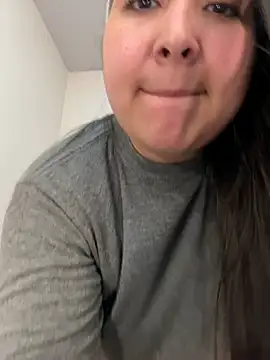 evelyn 1702 online show from 01-16-26, 03:54