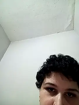 Snapshot of Gkat_branquinha chatting on 10-27-25, 02:15 Gkat branquinha online show from 10-27-25, 02:15