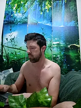 Snapshot of welcome-to-the-jungle chatting on 02-07-26, 05:22 welcome-to-the-jungle online show from 02-07-26, 05:22