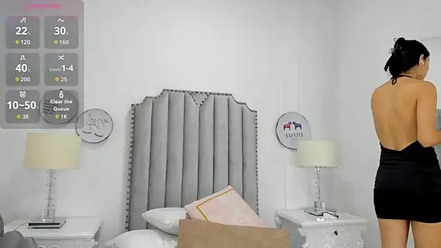 Snapshot of Alison_Carde05 chatting on 01-06-26, 06:44 Alison Carde05 online show from 01-06-26, 06:44