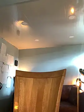 Snapshot of Canneela chatting on 09-09-25, 09:03 Canneela online show from 09-09-25, 09:03