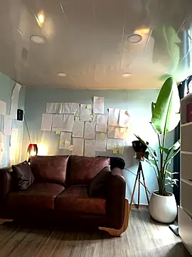 Snapshot of Canneela chatting on 01-10-26, 05:15 Canneela online show from 01-10-26, 05:15