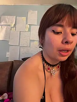 Snapshot of Canneela chatting on 03-13-26, 04:13 Canneela online show from 03-13-26, 04:13