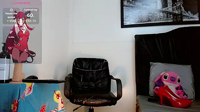 Snapshot of Natasha_clifford chatting on 11-27-25, 07:32 Natasha clifford online show from 11-27-25, 07:32