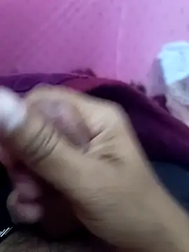 Snapshot of Sonukumar202000 chatting on 12-15-25, 04:22 Sonukumar202000 online show from 12-15-25, 04:22