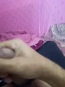 Snapshot of Sonukumar202000 chatting on 12-18-25, 04:24 Sonukumar202000 online show from 12-18-25, 04:24