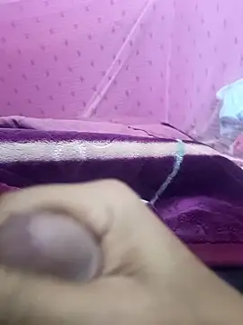 Snapshot of Sonukumar202000 chatting on 01-12-26, 11:32 Sonukumar202000 online show from 01-12-26, 11:32