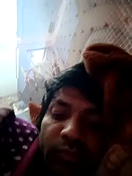 Snapshot of Sonukumar202000 chatting on 01-18-26, 03:27 Sonukumar202000 online show from 01-18-26, 03:27