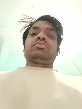 Snapshot of Sonukumar202000 chatting on 01-19-26, 03:54 Sonukumar202000 online show from 01-19-26, 03:54