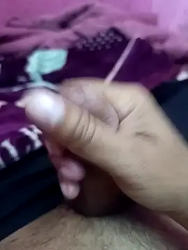 Snapshot of Sonukumar202000 chatting on 02-10-26, 05:28 Sonukumar202000 online show from 02-10-26, 05:28