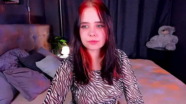 Alis Platt online show from 10-08-25, 01:03