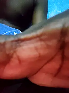 Snapshot of BlackCobraOwner chatting on 11-17-25, 04:13 BlackCobraOwner online show from 11-17-25, 04:13