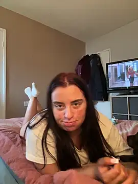 Snapshot of Victoriasteel chatting on 11-13-25, 12:37 Victoriasteel online show from 11-13-25, 12:37